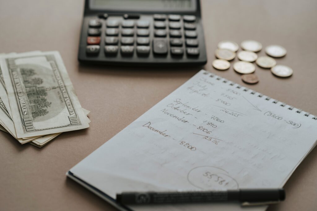 Budgeting for the monthly cost of a cat in a small apartment